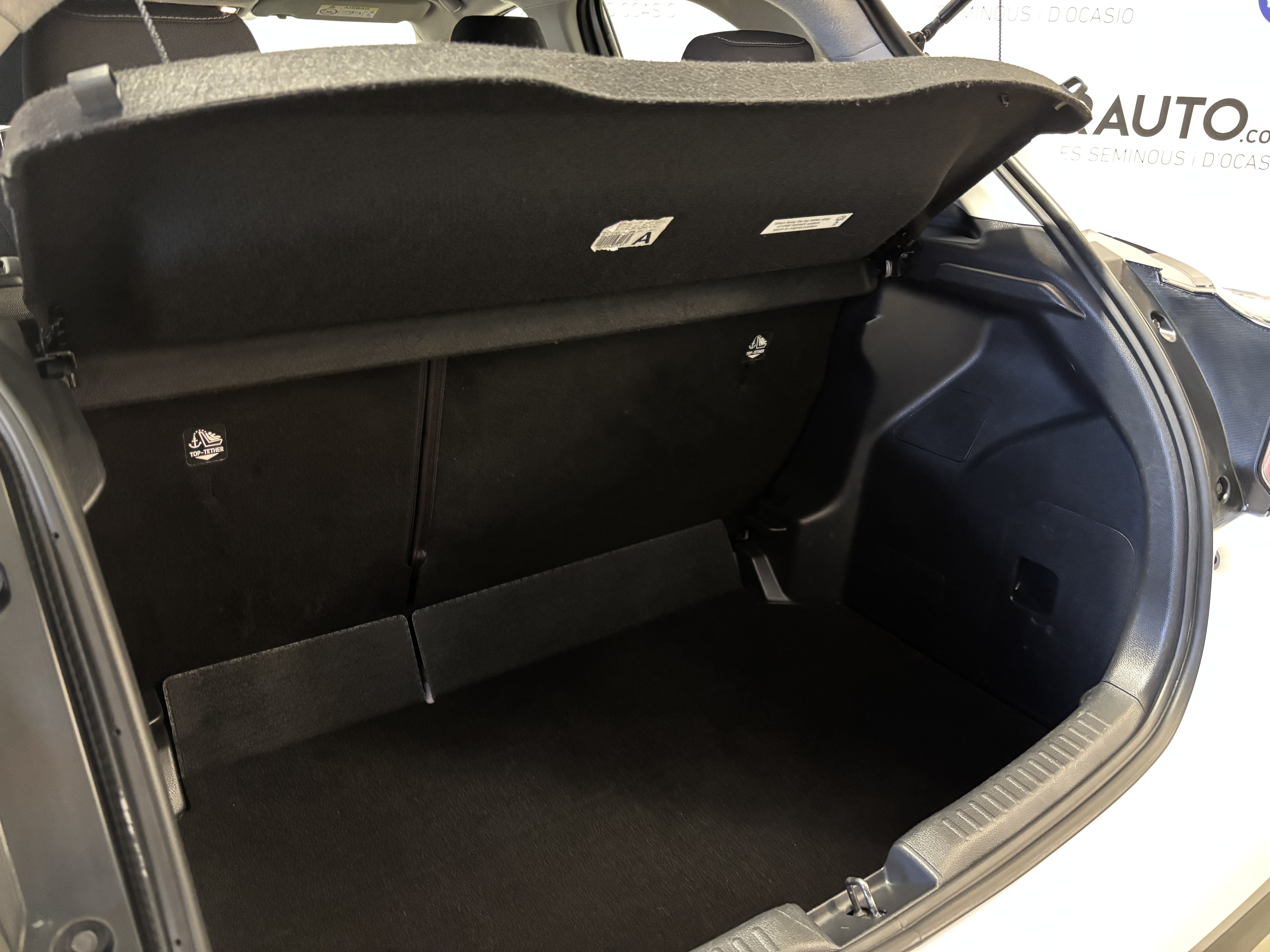 Imatge del vehicle 8