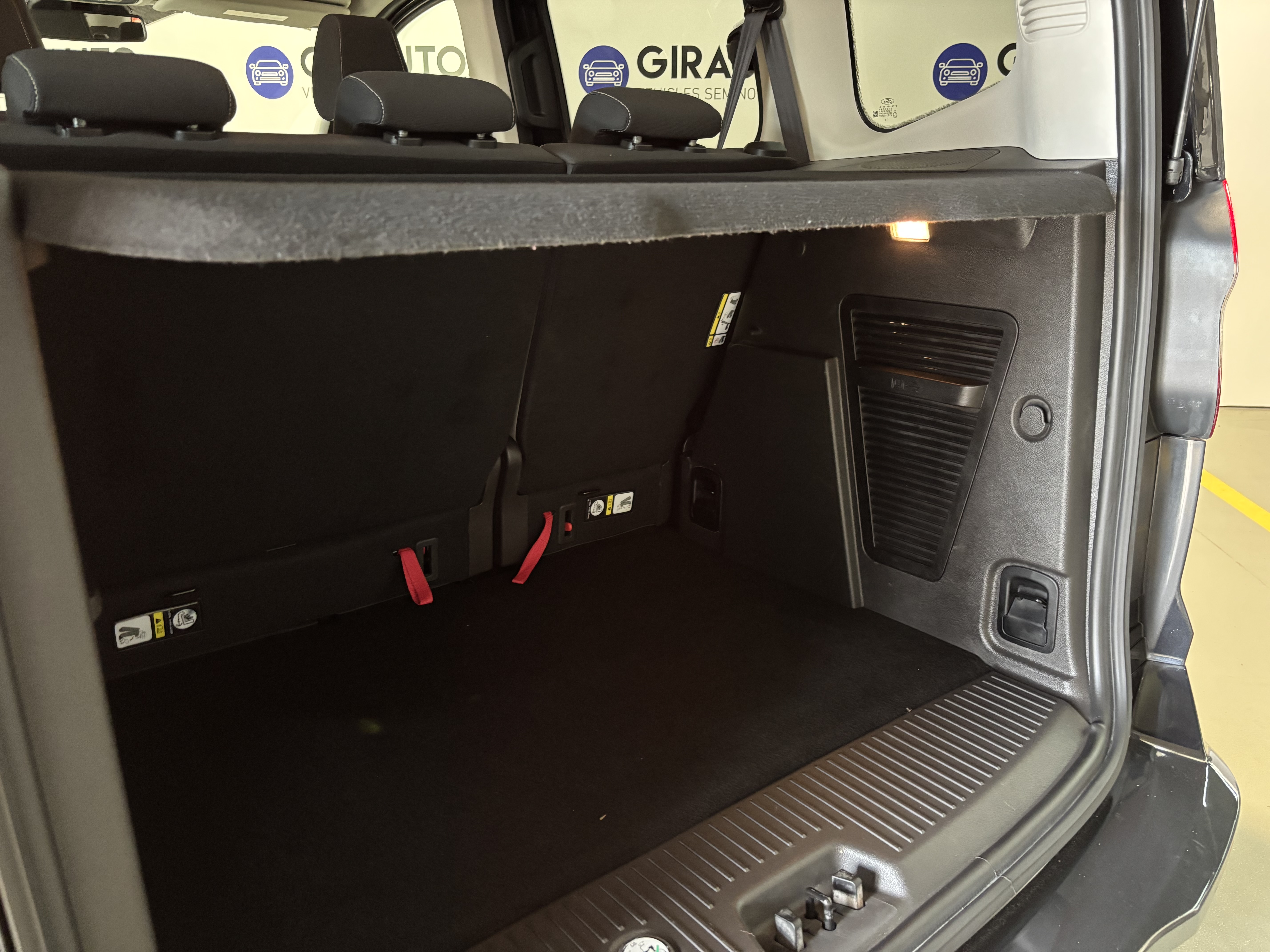 Imatge del vehicle 8