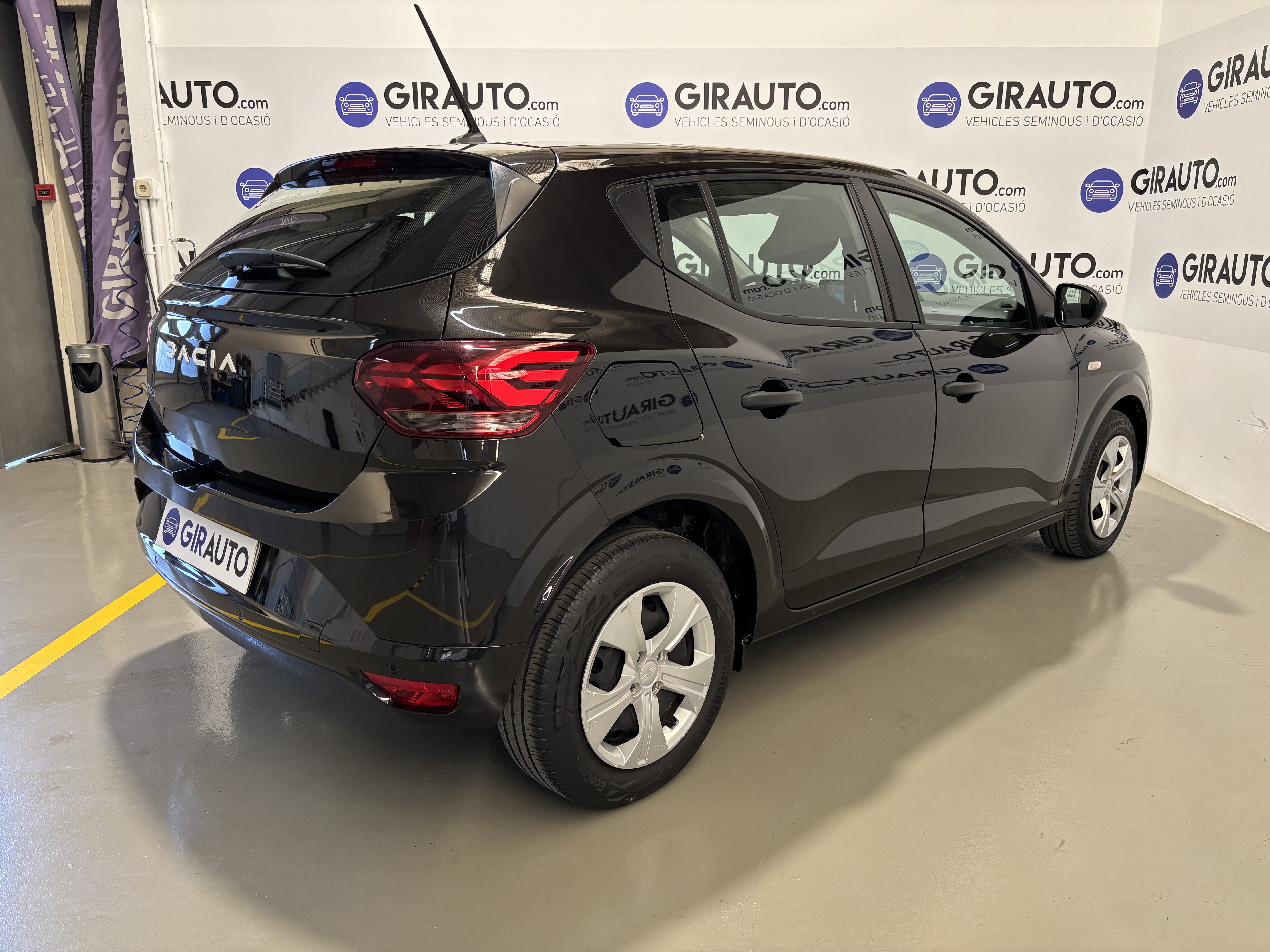 Imatge del vehicle 4