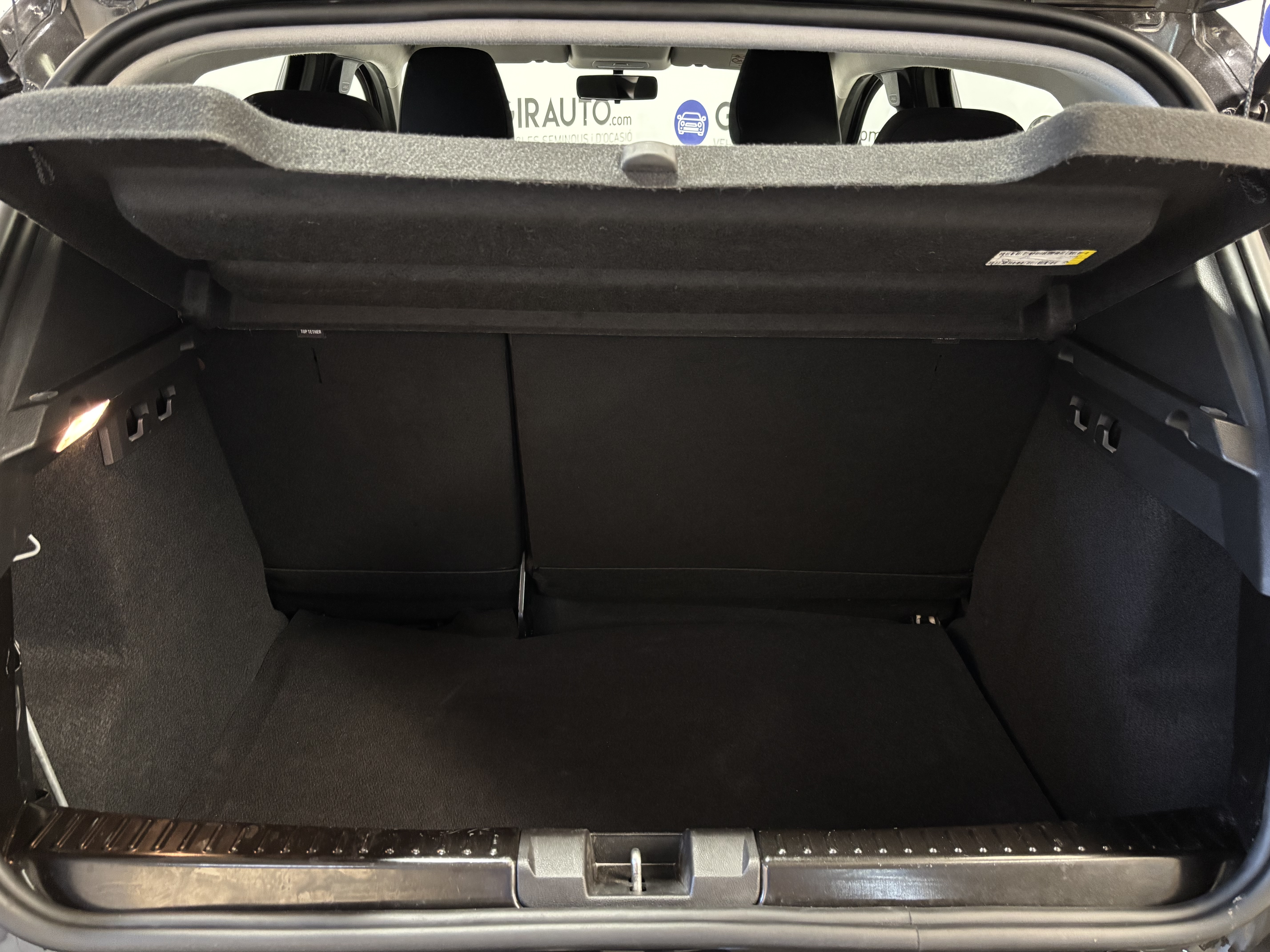Imatge del vehicle 7