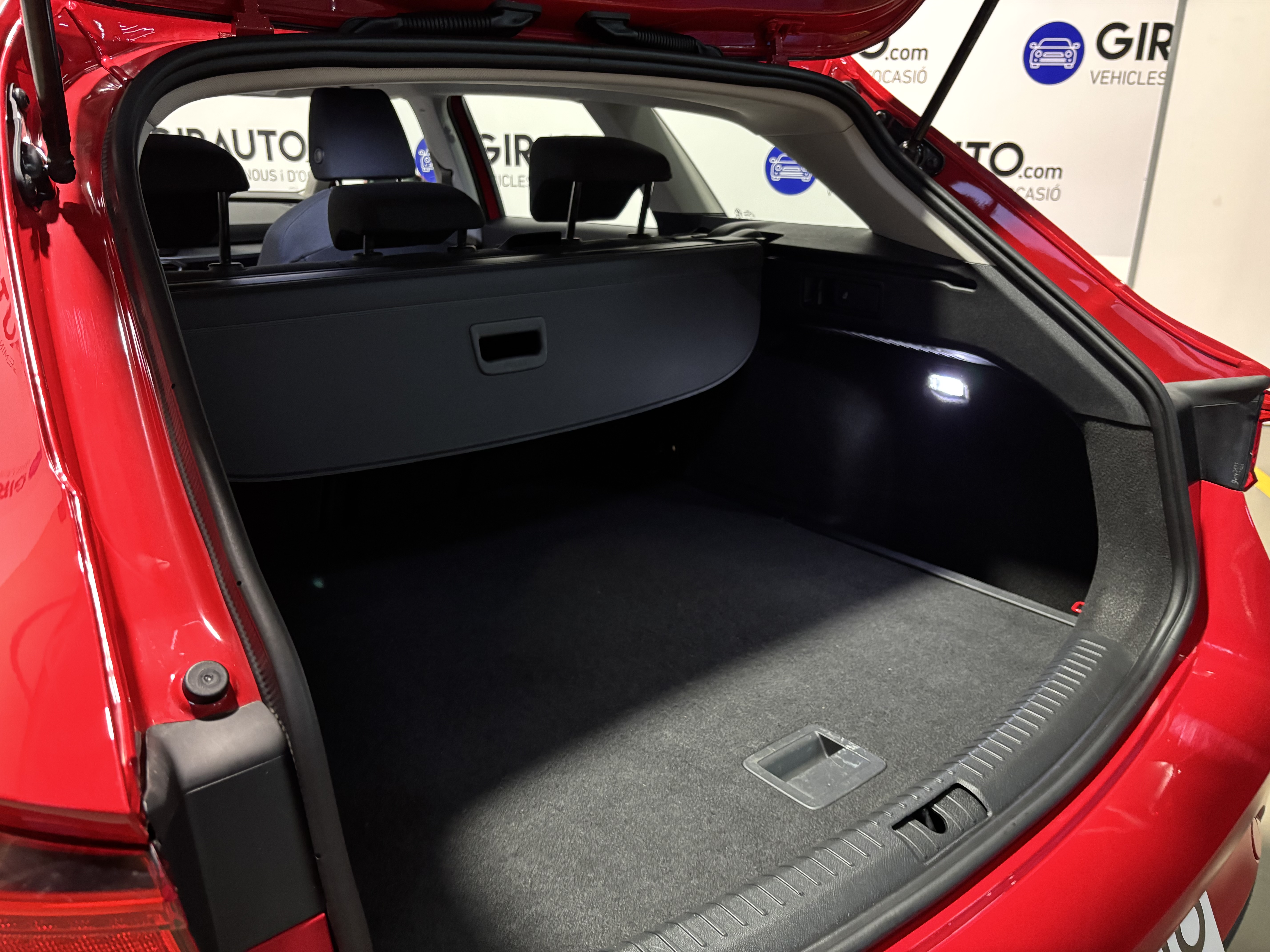 Imatge del vehicle 8