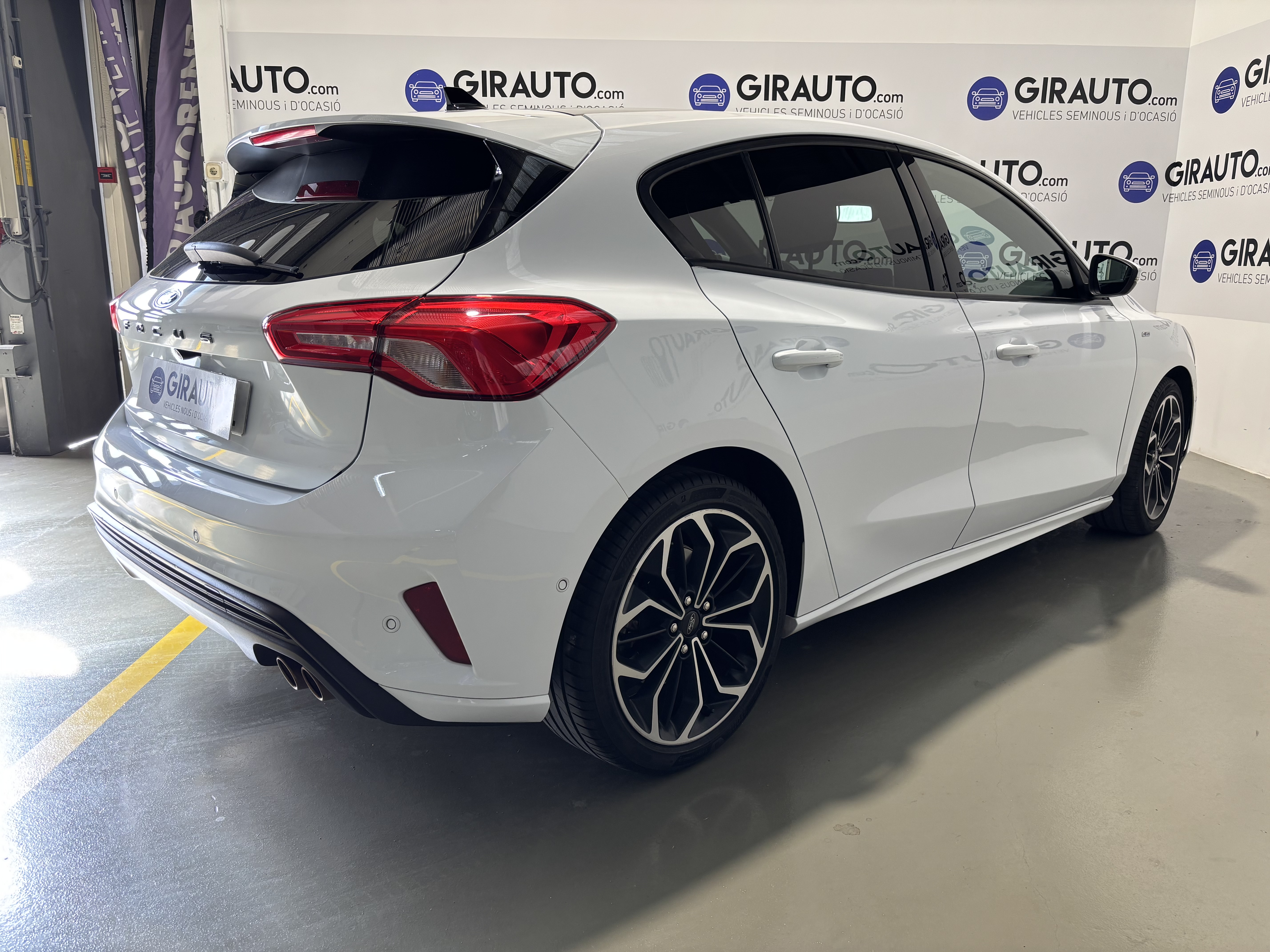 Imatge del vehicle 4
