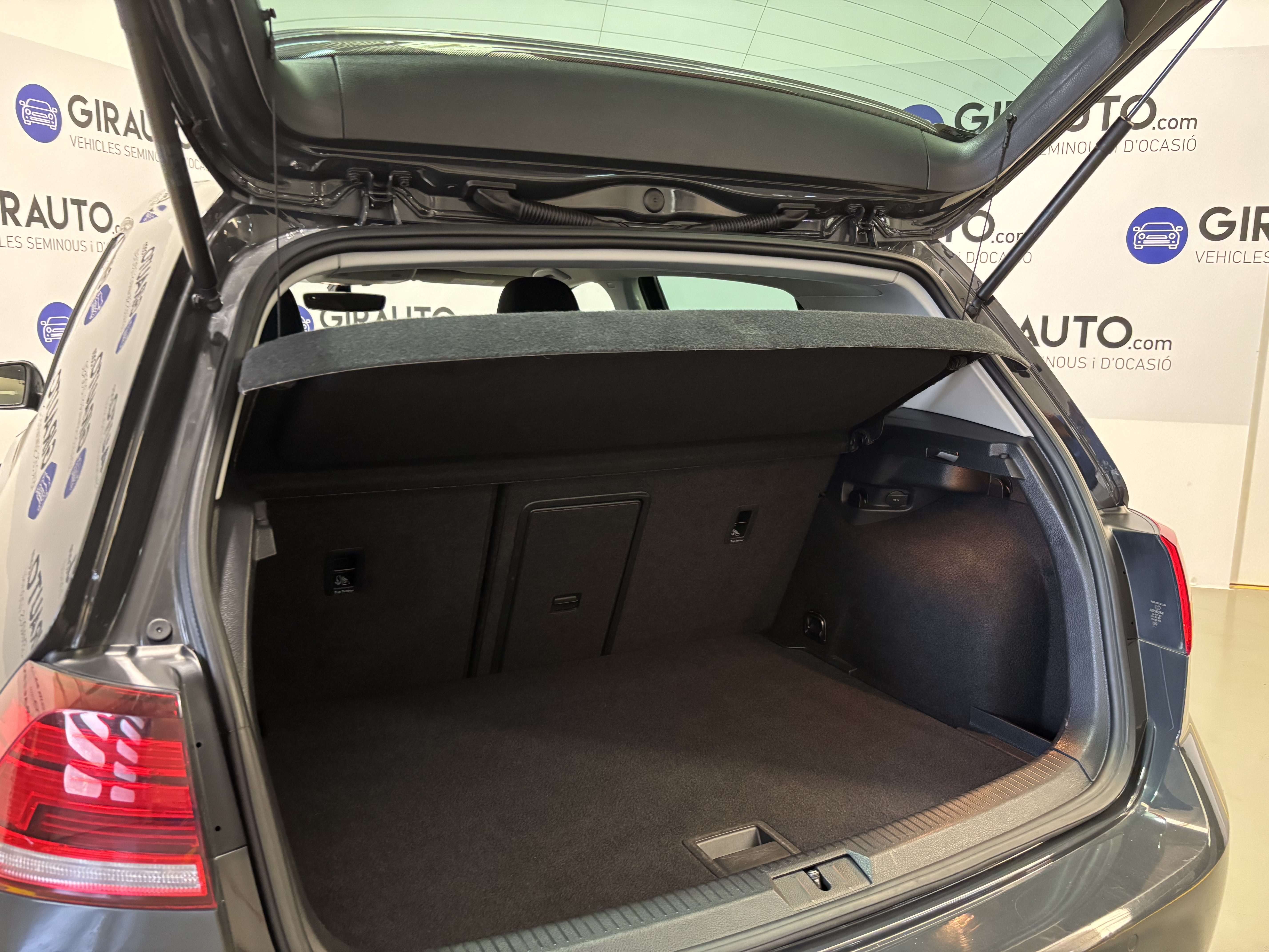 Imatge del vehicle 8