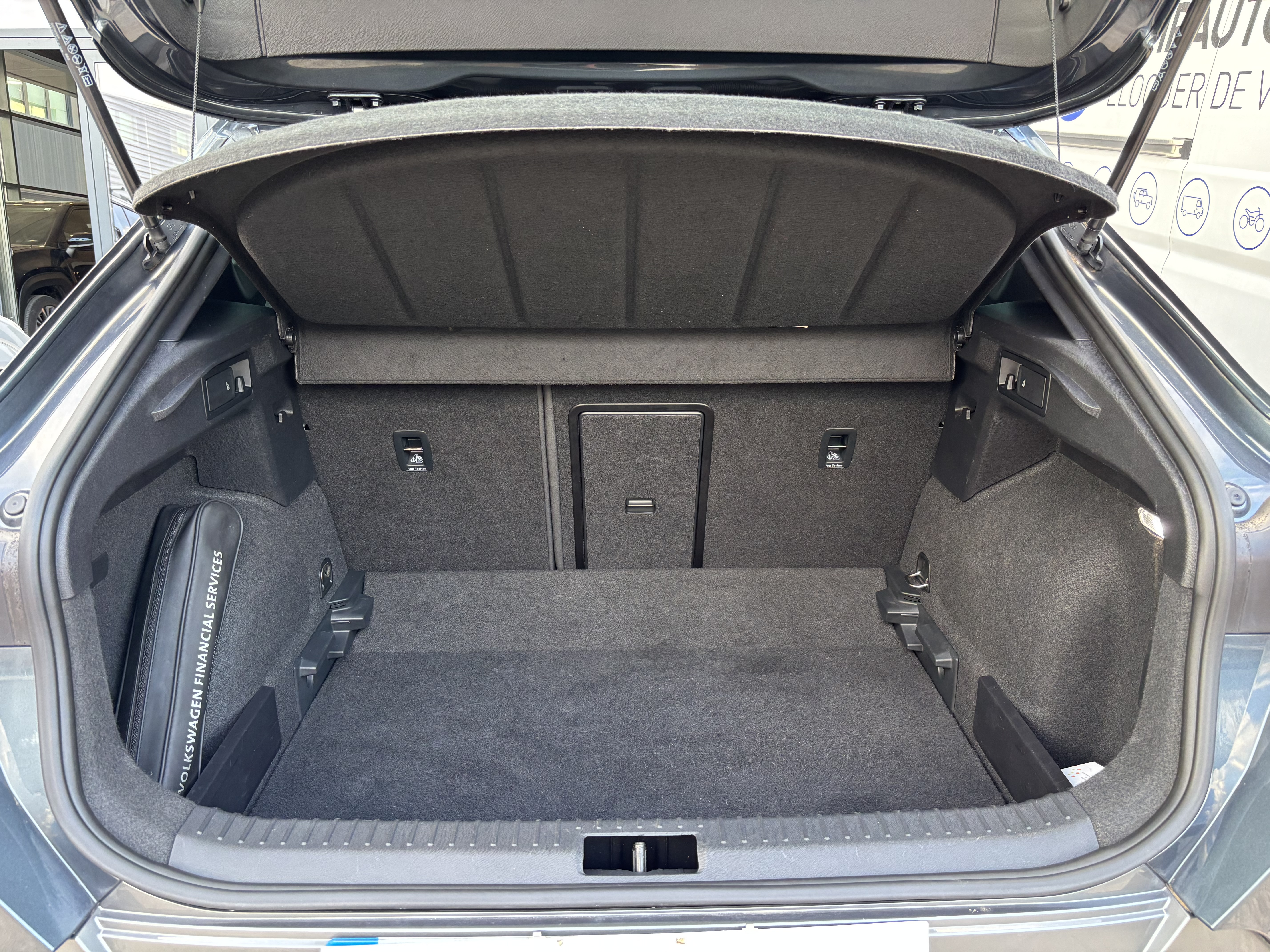 Imatge del vehicle 7